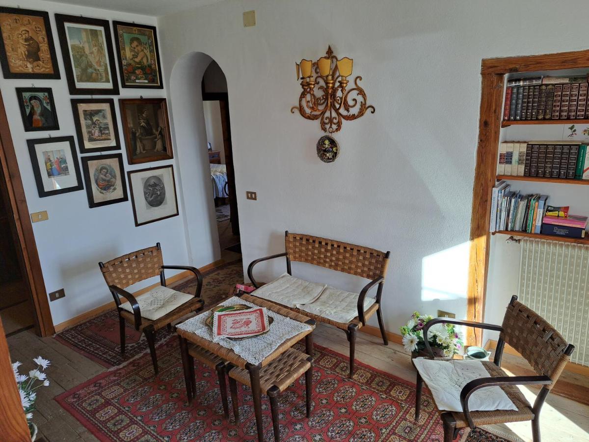 Апартаменти L' Antica Casa Di Maria Lilia П'єве-ді-Кадоре Екстер'єр фото